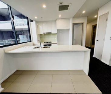 2 bed 2 bath - Photo 6