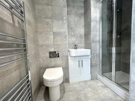 2 bedroom flat to rent - Photo 5