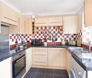 2 bedroom terraced house to rent - Photo 6