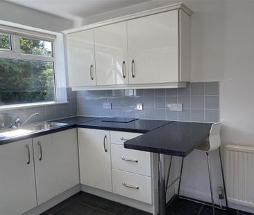 2 bedroom bungalow to rent - Photo 4