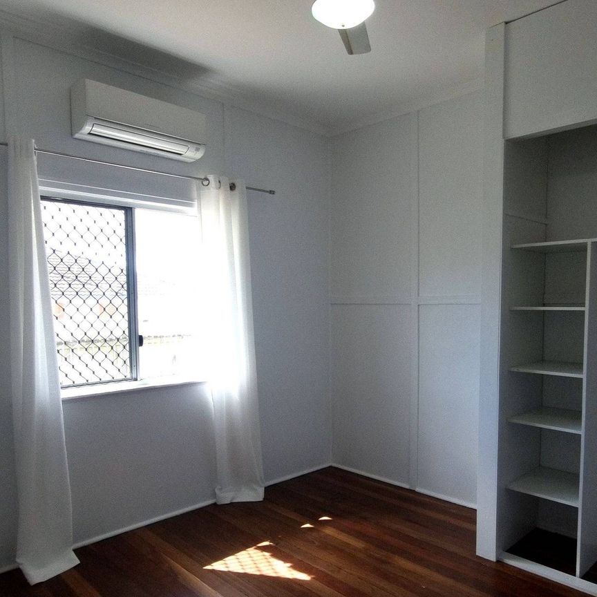 Freshly Renovated 3 Bedroom Home on Large Block - Photo 1