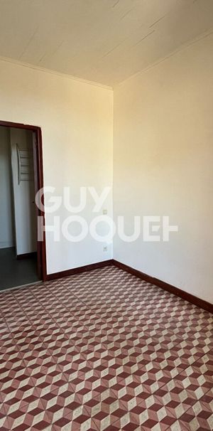 AUBENAS T2 de 31.80m² - Photo 1