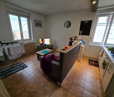 Location Appartement 2 pièces 34m² LE CREUSOT 71200 - Photo 3