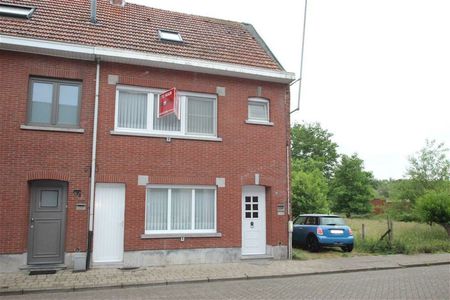 Instapklare gezinswoning met 4 slaapkamers en tuin. - Photo 2