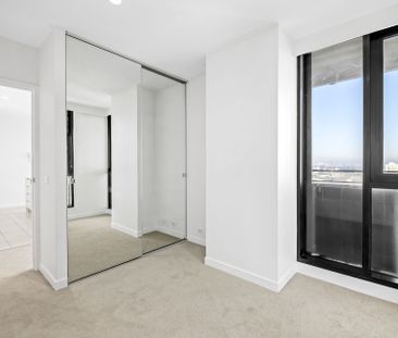 Platinum Southbank 2 bedroom 2 bathroom Apartment available with car parking - Photo 3