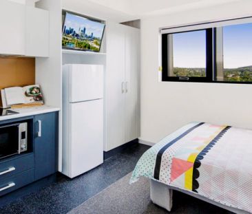 Signature Plus Studio Apartment with Balcony - Photo 4