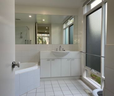 1/59 Fourth St, Beaumaris VIC 3193 - Townhouse For Rent | Domain - Photo 5