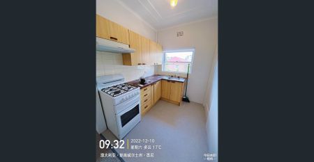 Modern 2 Bedroom Apartment | Fully Furnished | A/C | Prime UNSW Location! Available From 15/12/2025 To 05/02/2026. - Photo 4