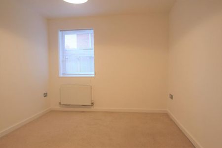 2 bedroom property to rent - Photo 3