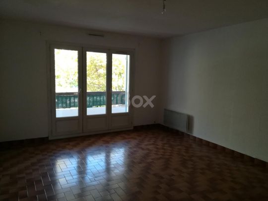 Appartement 3 pièce(s) 62.51 m² - Photo 1