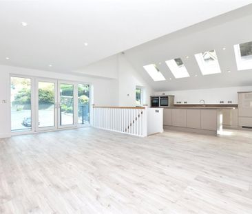 3 bedroom detached house to rent - Photo 2