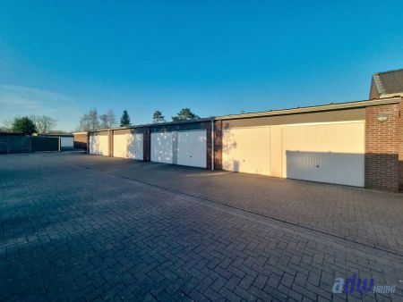 Ruime duplex met 2 slpks, garage en autostandplaats - Photo 2