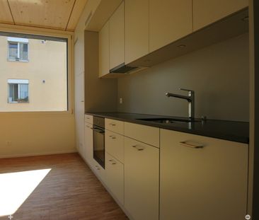 Nachhaltig und komfortabel wohnen mitten in Biel / maison-climat.ch - Foto 1