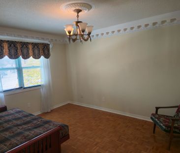 For Lease - 2470 Wynten Way Unit# 2, Oakville, Ontario - Photo 2