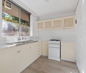 1 Bedroom Apartment in Prime Plenty Location - Photo 2