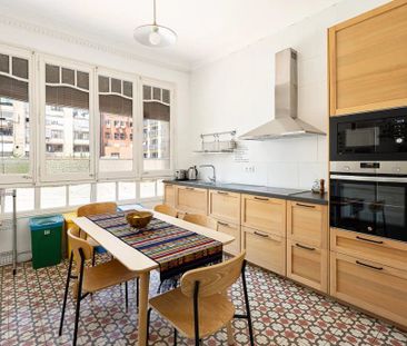 Carrer de Mallorca, Barcelona, Catalonia 08037 - Photo 3