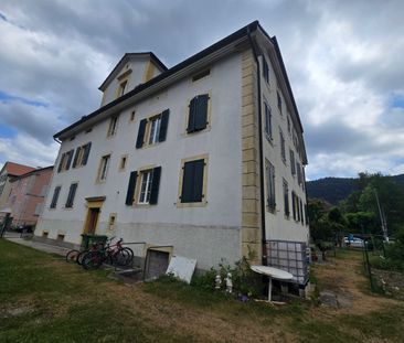 Bel appartement de 3 pièces au 2ème étage au centre du village avec... - Photo 1