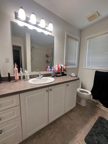 398 Cresthaven — 398 - Photo 4