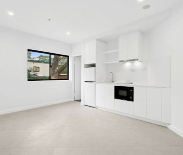 Brookvale, 5 Fitzell Place - Photo 1