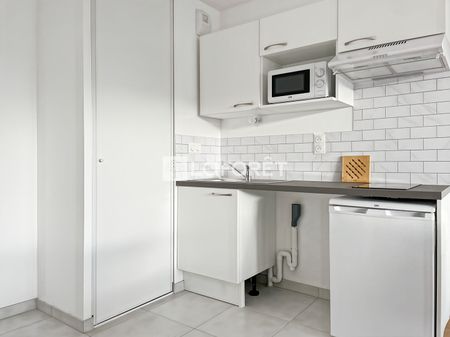 Apartment - Photo 2