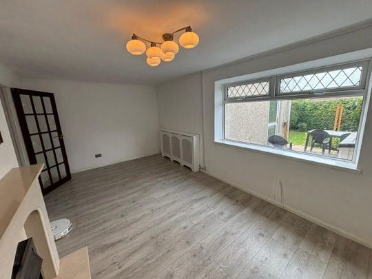 Caldey Place, Swansea, SA5 - Photo 1