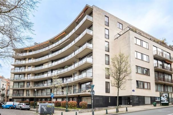 Appartement te huur - Photo 1