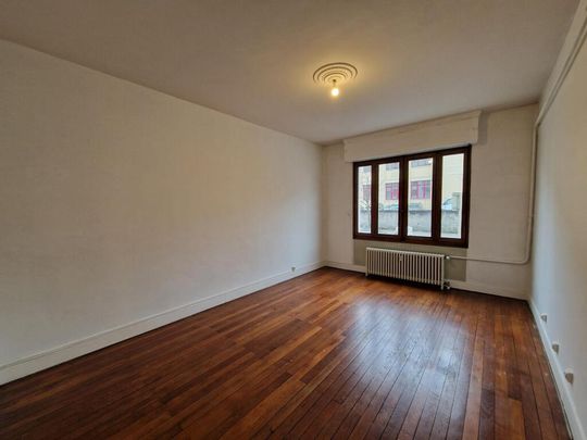 Location Appartement 3 pièces 80m² CHAMBERY 73000 - Photo 1