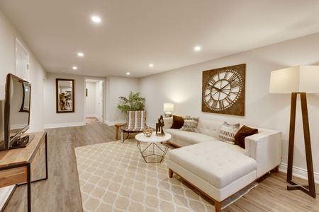 For Lease - 21 Bathford Crescent, Toronto, Ontario - Photo 2