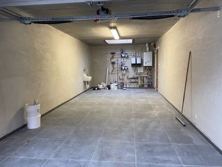 Gerenoveerde woning met 3 slpk en garage te Rollegem-Kapelle - Photo 5