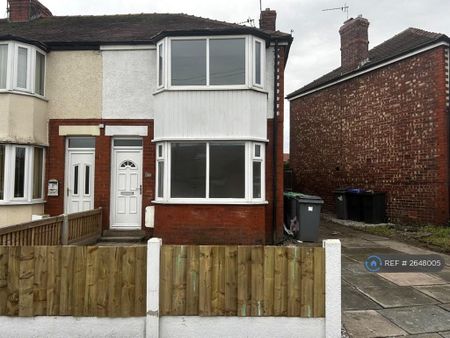 2 bedroom end of terrace house to rent - Photo 3