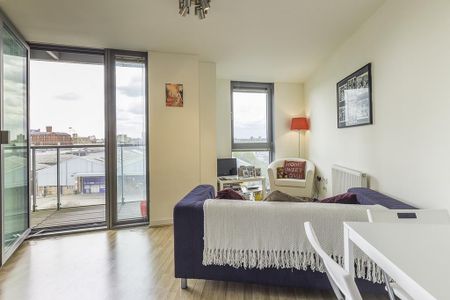 1 bedroom apartment to rent - Photo 5