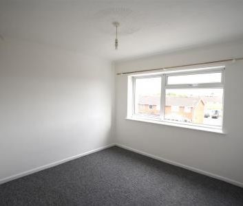 MEADOW COURT, LEIGH ROAD, WIMBORNE - Photo 2