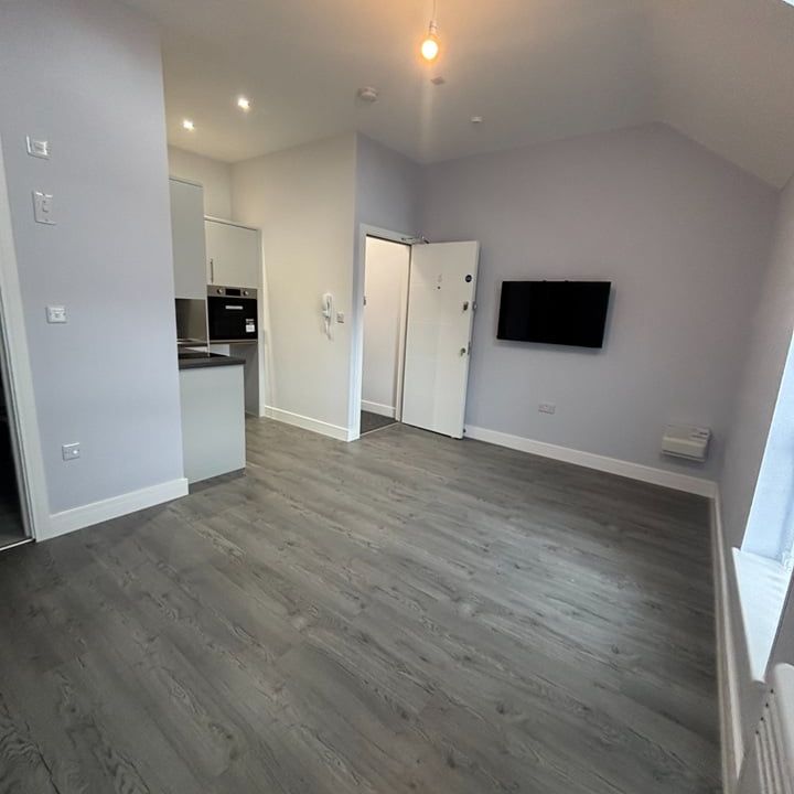 Studio Flat, Rimrose Road, L20 - Photo 1