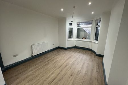 St. Georges Road - Photo 2