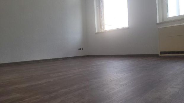 *BIRI* - teilmöblierte Wohnung in der Südvorstadt - Photo 1