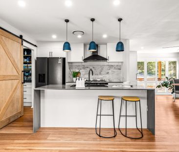 Modern Family Living with Space, Style, and Comfort - Photo 4