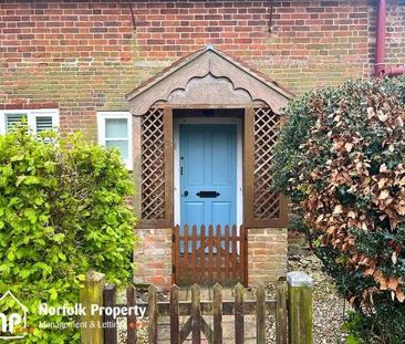 Heggatt, NR12 - Photo 1