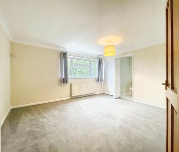 4 bedroom detached house to rent - Photo 5