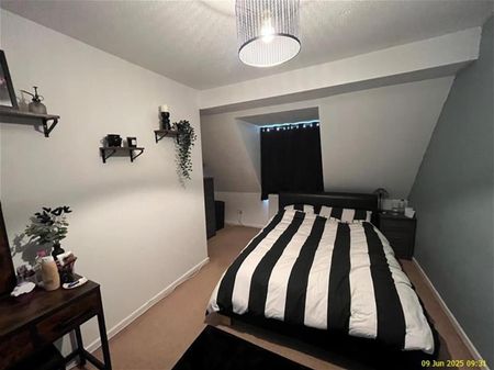 Mount Pleasant Road, Cinderford - Photo 3