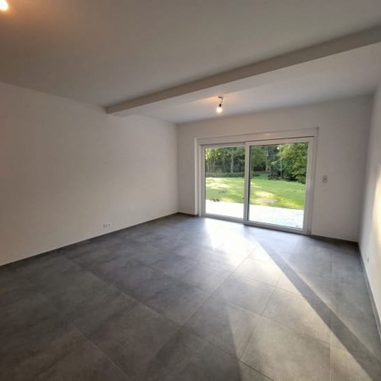 Appartement te huur - Photo 1