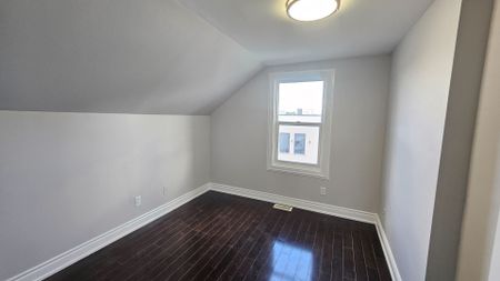 For Lease - 13 Wilson Street, Oshawa, Ontario - Photo 3