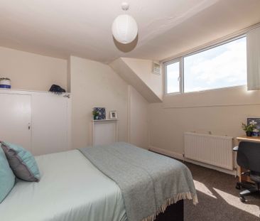 16 Manor Terrace, Headingley, Leeds, LS6 1BU - Photo 5
