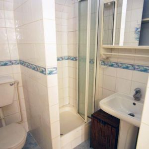 studio property to let - Photo 3