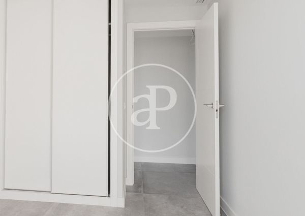Flat for rent in Badalona