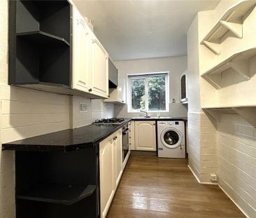 3 bedroom detached house to rent - Photo 6