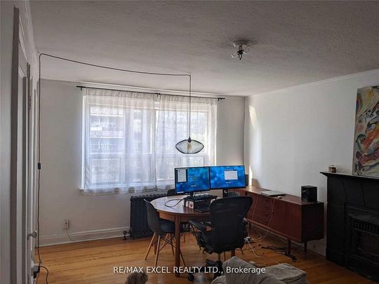 For Lease - 1 Elmgrove Avenue Unit# 10, Toronto, Ontario - Photo 1