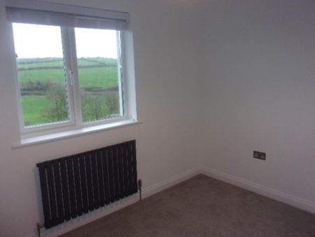 3 bedroom detached house to rent - Photo 4