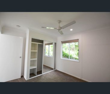 39 Oxleigh Cr, Nambour, Qld 4560 - Photo 4