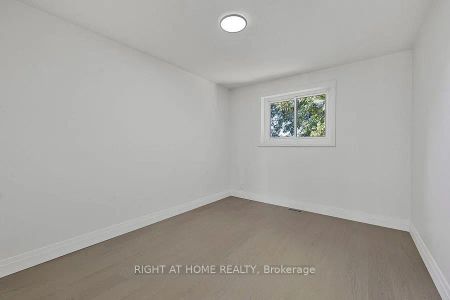 703 Sunnypoint Drive #Main - Photo 4