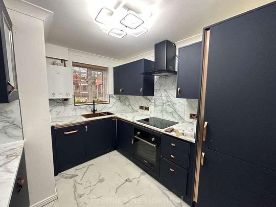 Kendal Avenue, Manchester, M32 - Photo 1